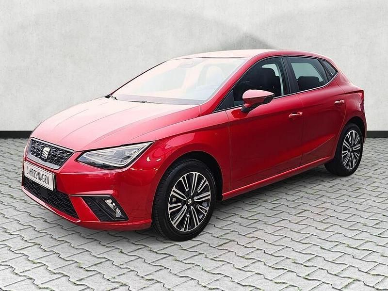 Gebraucht Seat Ibiza Style 95 PS (69 kW) 2025 Desire rot metallic Kleinwagen