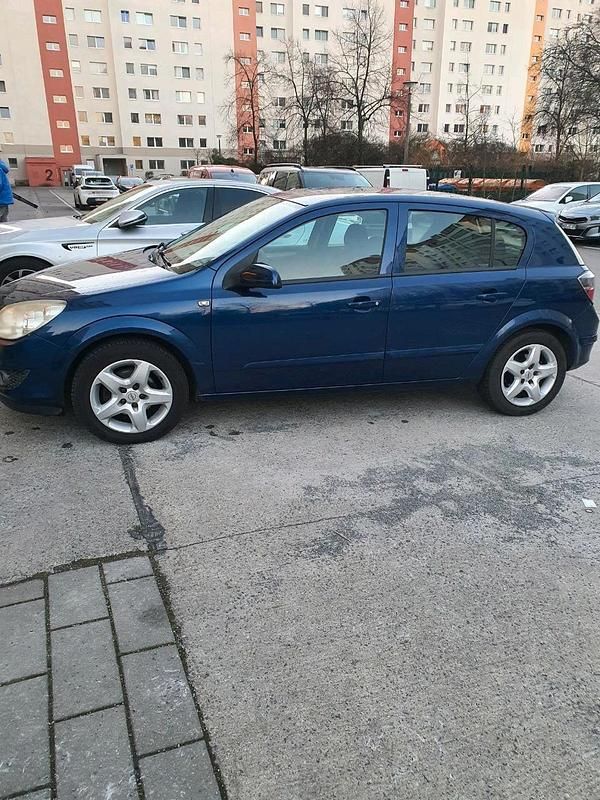 Usata Opel Astra 105 CV (77 kW) 2007 Blu Station wagon