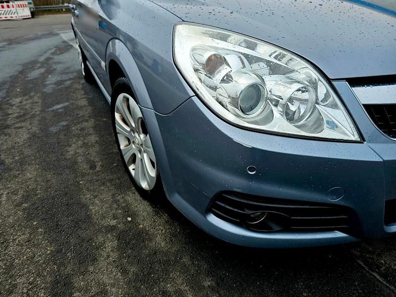 Gebraucht Opel Vectra 141 PS (103 kW) 2008 Blau Limousine