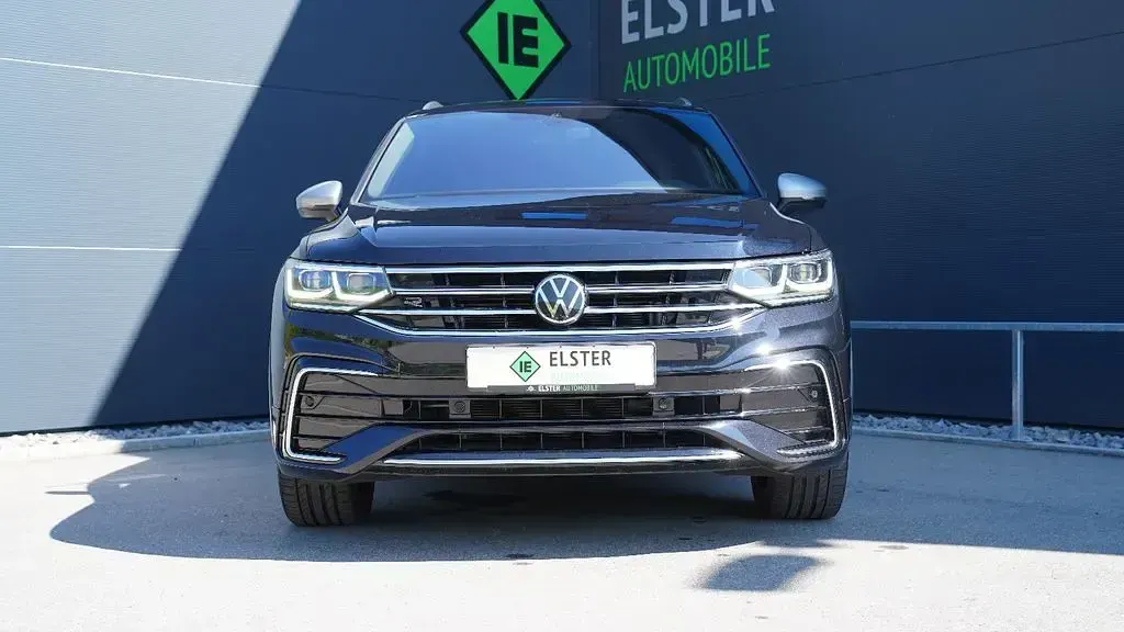 Gebraucht VW Tiguan Allspace R-line 190 PS (139 kW) 2023 Schwarz SUV