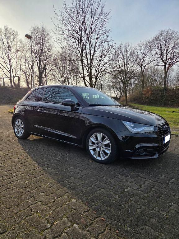 Gebraucht Audi A1 Ambition 143 PS (105 kW) 2014 Schwarz Kleinwagen