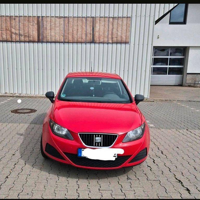Rot Gebraucht 2009 Seat Ibiza Style Limousine | 3.990 € (Fairer Preis) - Bild 1/4