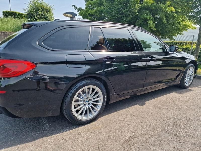 Gebraucht BMW 520 Performance 190 PS (139 kW) 2019 Schwarz Kombi