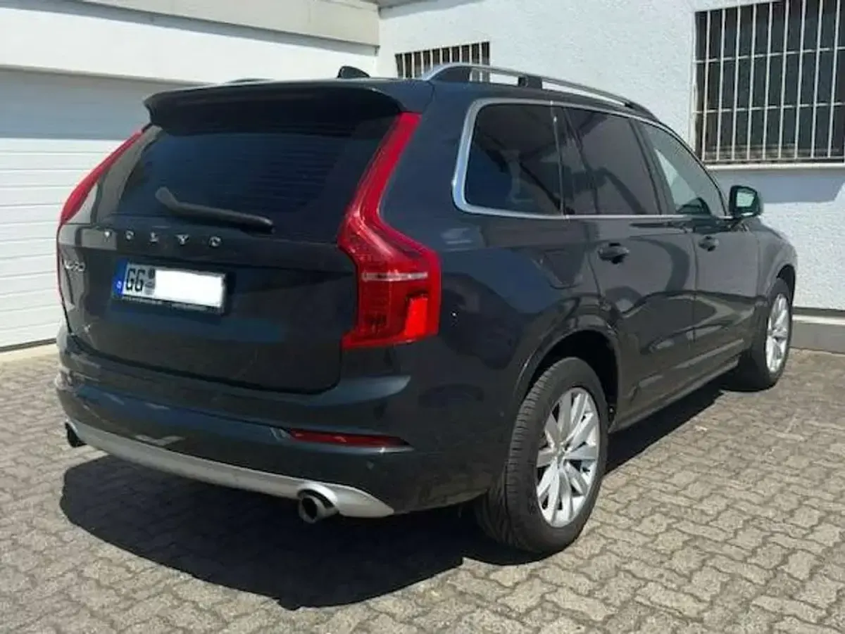 Gebraucht Volvo XC90 Momentum 235 PS (172 kW) 2017 Grau SUV