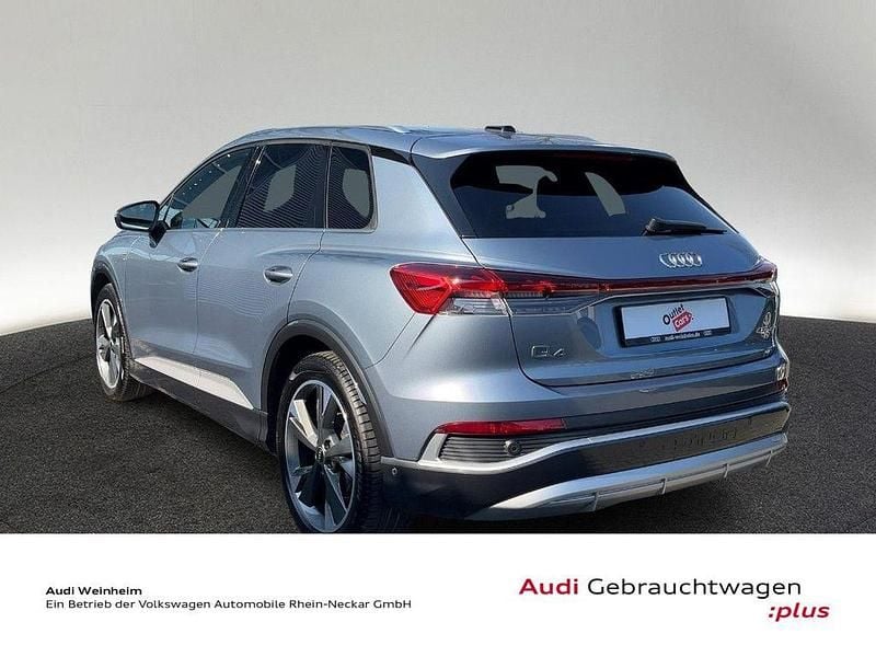 Gebraucht Audi Q4 e-tron Ambiente 150 kW (204 PS) 2022 Geysirblau metallic SUV