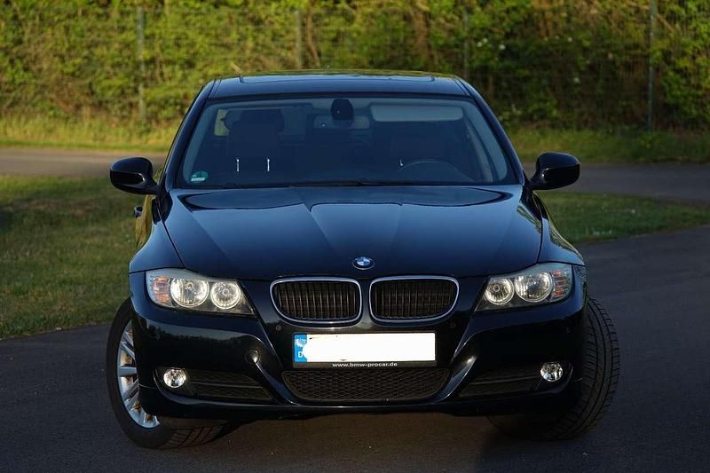 Usata BMW 320 170 CV (125 kW) 2009 Berlina