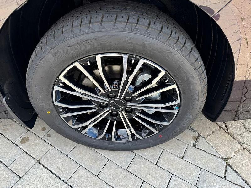 Neu DFSK Forthing 9 245 PS (180 kW) 2025 Violett Van / Kleinbus