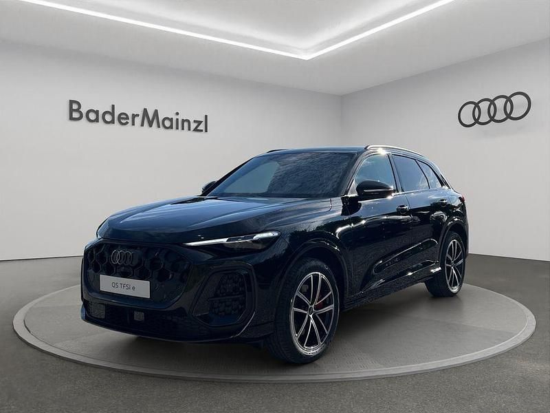 Schwarz Neu 2025 Audi Q5 Sport SUV | 92.460 € - Bild 1/4
