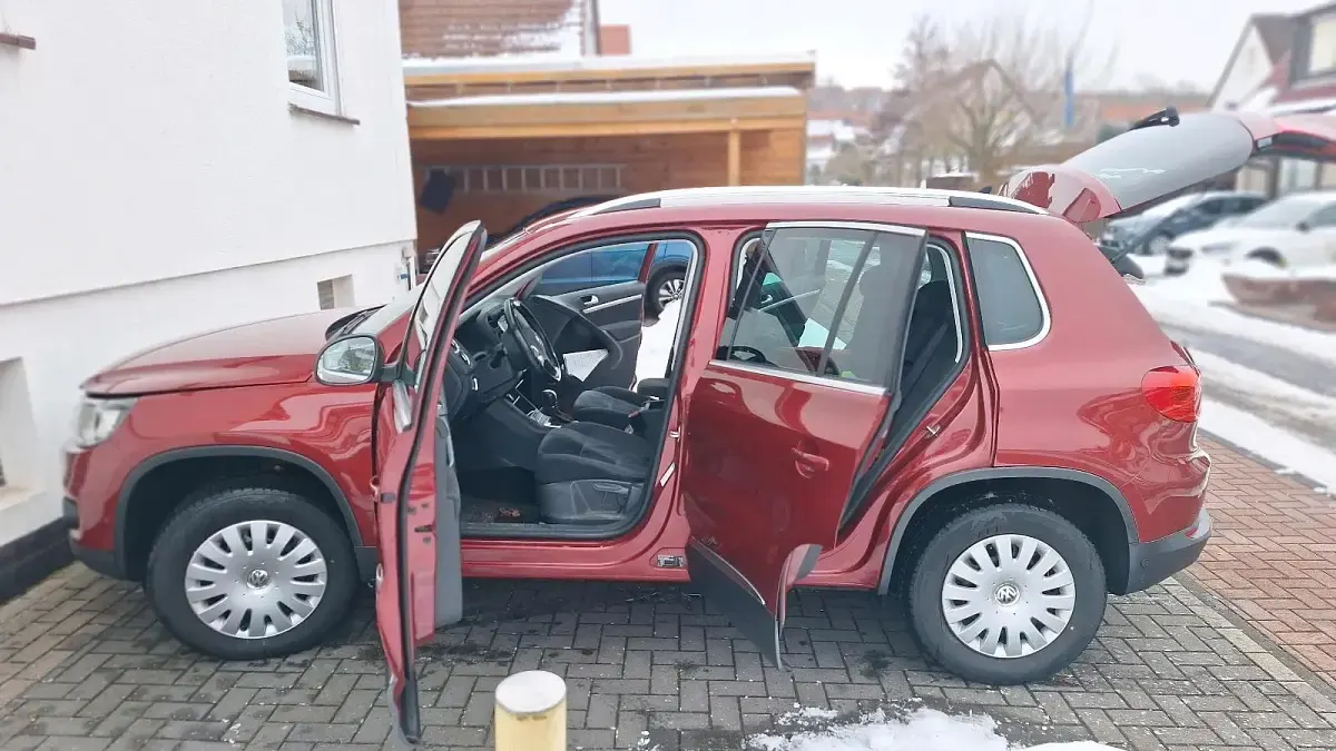 Gebraucht VW Tiguan 177 PS (130 kW) 2013 Rot SUV