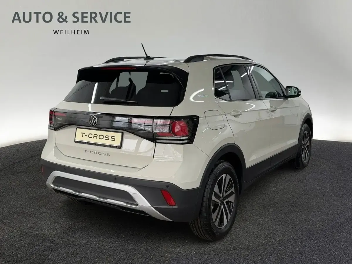 Gebraucht VW T-Cross 116 PS (85 kW) 2025 Weiß SUV