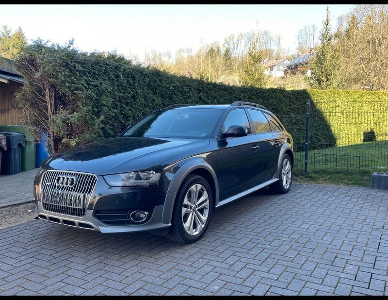 Grau Gebraucht 2013 Audi A4 Allroad Sport Kombi | 14.990 € (Etwas zu teuer) - Bild 1/4