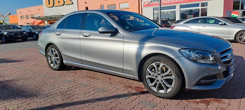 Silber Gebraucht 2015 Mercedes C200 Limousine | 15.500 € (Guter Preis) - Bild 1/4