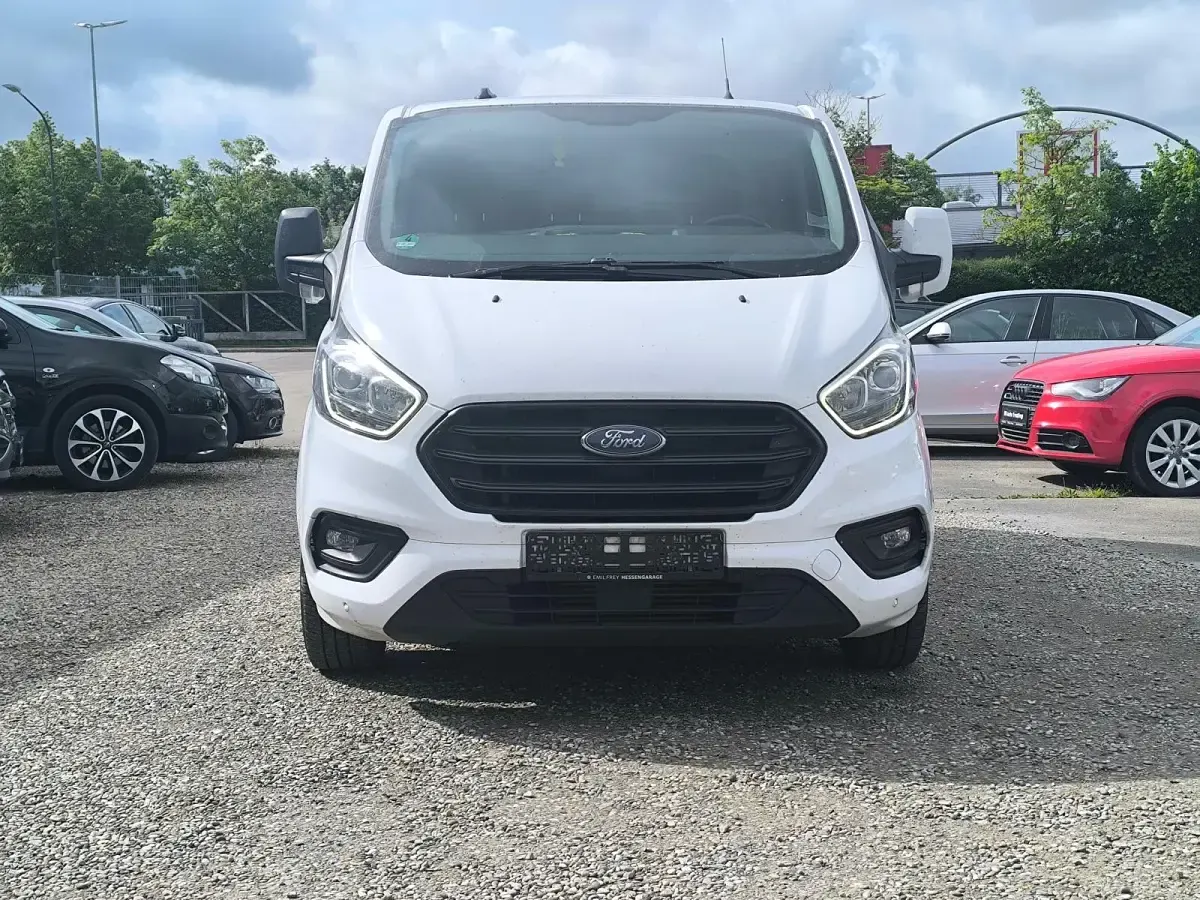 Gebraucht Ford Transit Custom 108 PS (79 kW) 2020 Weiß Van / Kleinbus