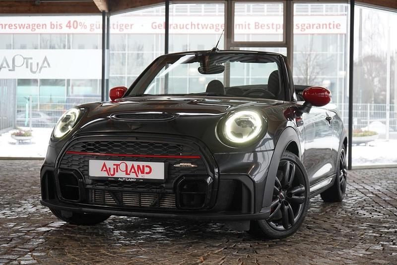 Gebraucht Mini John Cooper Works 231 PS (169 kW) 2023 Schwarz Kleinwagen