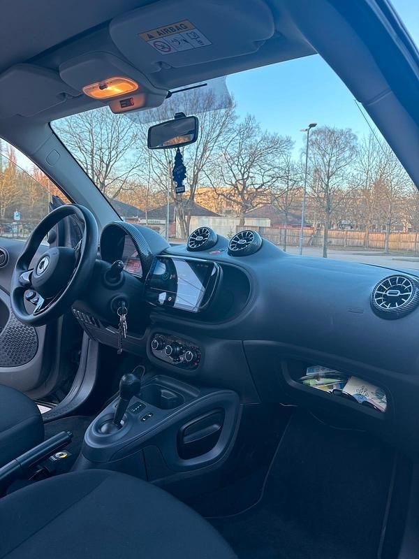 Gebraucht Smart ForTwo Cabrio Brabus 71 PS (52 kW) 2019 Silber Cabrio