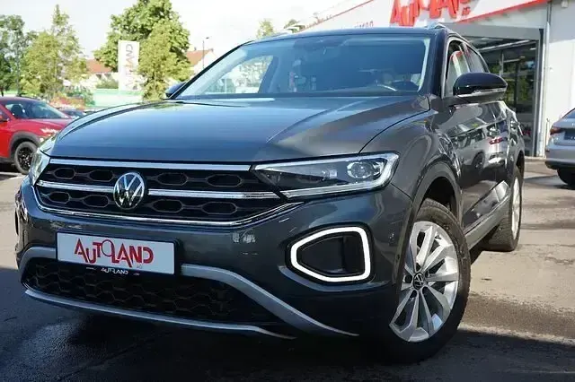Gebraucht VW T-Roc Style 110 PS (80 kW) 2023 Grau SUV