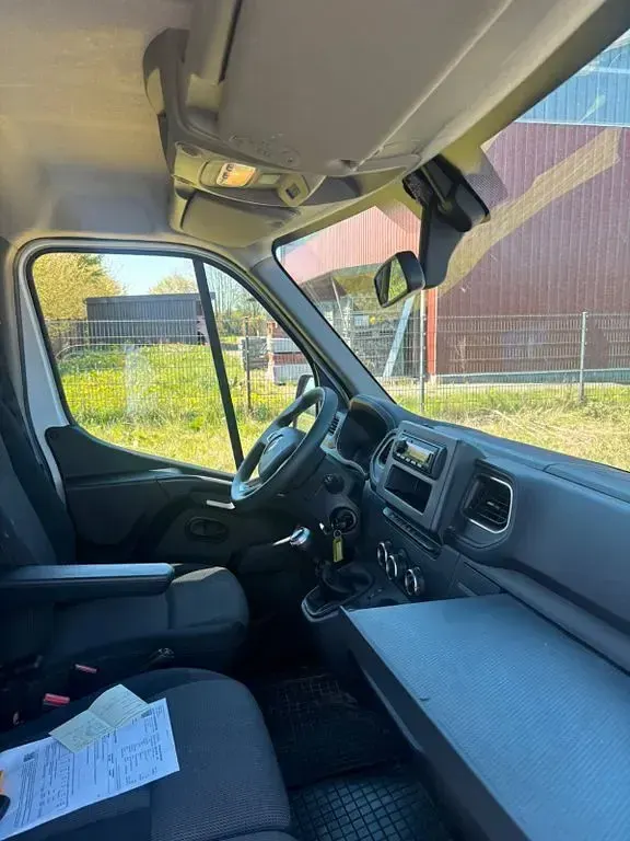 Usata Renault Master 150 CV (110 kW) 2021 Bianco Monovolume