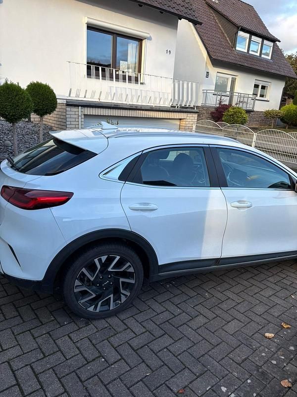 Gebraucht Kia XCeed 160 PS (117 kW) 2023 Weiß SUV