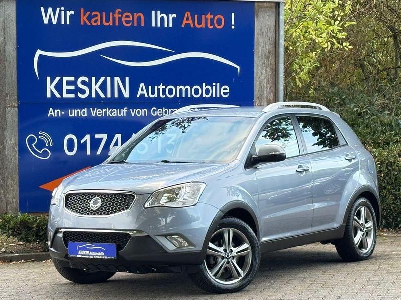 Grün Gebraucht 2011 Ssangyong (KGM) Korando Quartz SUV | 7.990 € - Bild 1/3