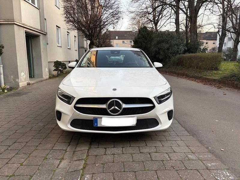 Gebraucht Mercedes A220 190 PS (139 kW) 2019 Schwarz Limousine