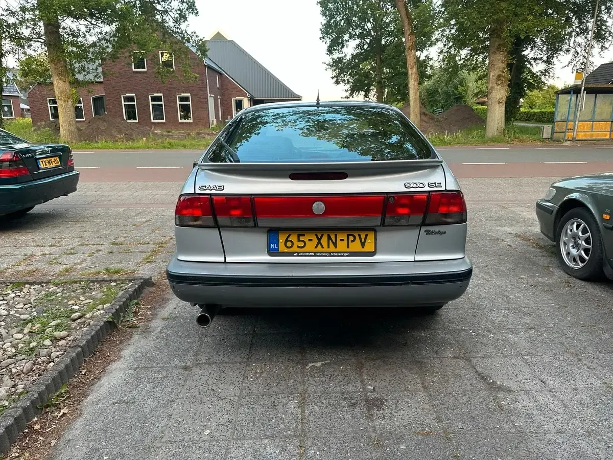 Gebraucht Saab 900 185 PS (136 kW) 1998 Silber Coupé