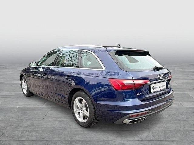 Gebraucht Audi A4 163 PS (119 kW) 2023 Blau Kombi