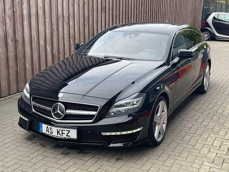 Schwarz Gebraucht 2013 Mercedes CLS63 AMG Shooting Brake AMG Kombi | 29.900 € (Guter Preis) - Bild 1/4