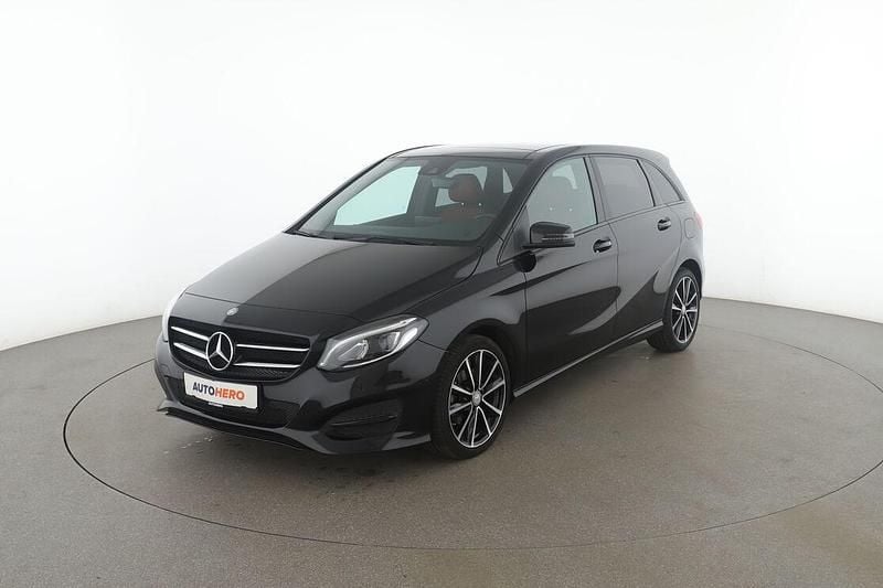 Schwarz Gebraucht 2016 Mercedes B220 Urban Van / Kleinbus | 17.220 € (Fairer Preis) - Bild 1/3