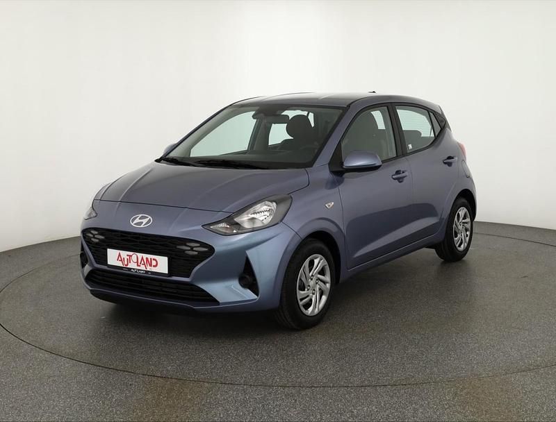 Blau Neu 2025 Hyundai i10 Kleinwagen | 17.890 € (Fairer Preis) - Bild 1/4