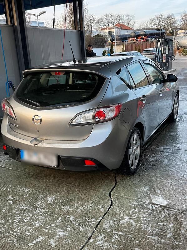 Gebraucht Mazda 3 116 PS (85 kW) 2011 Grau Limousine
