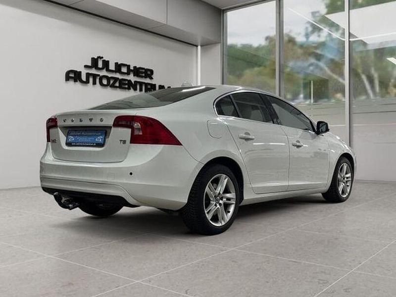 Gebraucht Volvo S60 Summum 245 PS (180 kW) 2015 Weiß Limousine
