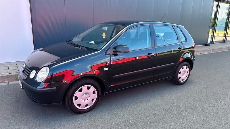 Schwarz Gebraucht 2004 VW Polo Kleinwagen | 1.399 € (Etwas zu teuer) - Bild 1/4