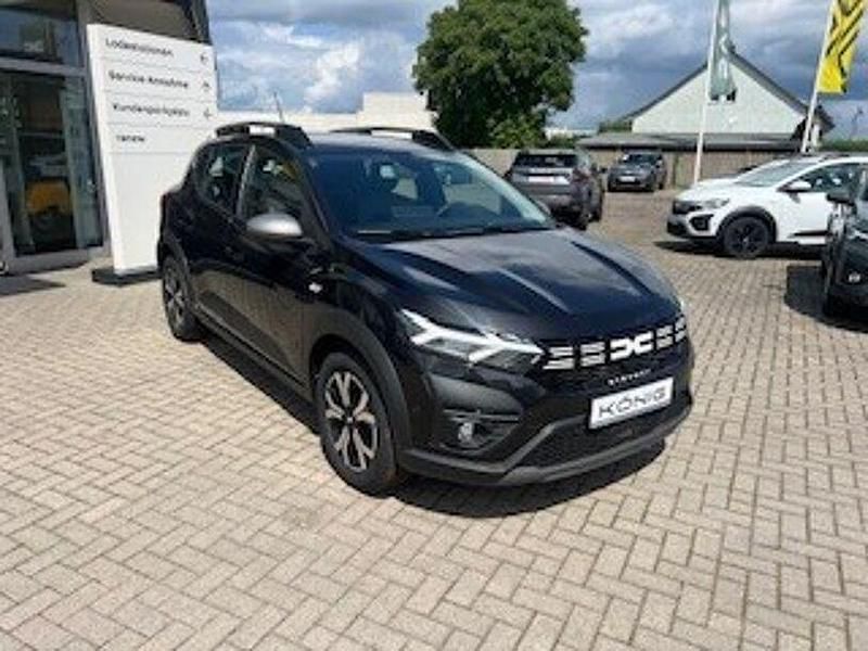 Gebraucht Dacia Sandero Expression 91 PS (66 kW) 2023 Schwarz Kleinwagen