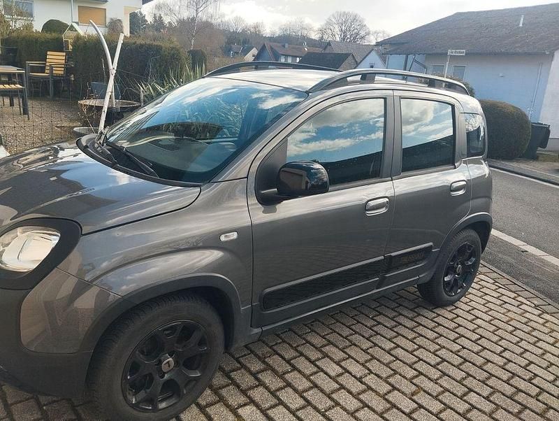 Gebraucht Fiat Panda 69 PS (50 kW) 2019 Grau Kleinwagen
