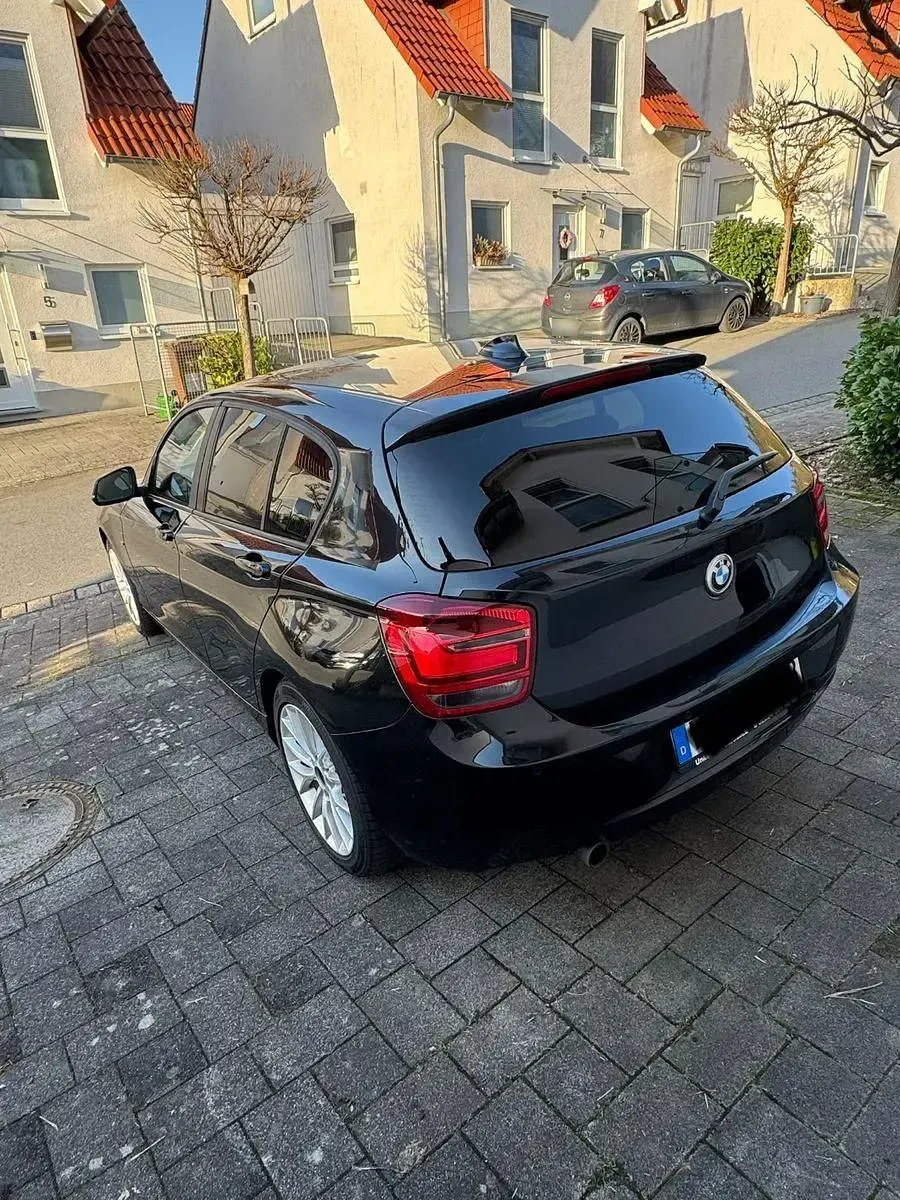 Gebraucht BMW 120 Sport Line 184 PS (135 kW) 2014 Schwarz Kleinwagen