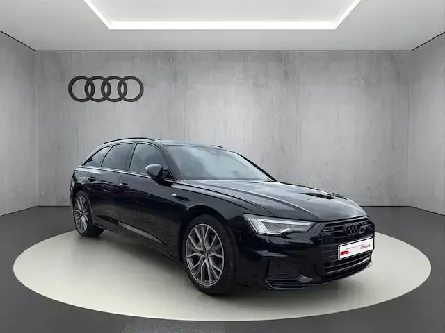 Gebraucht Audi A6 S-Line 204 PS (150 kW) 2022 Schwarz Kombi