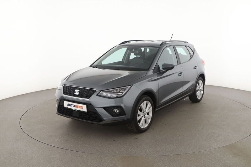 Grau Gebraucht 2017 Seat Arona Style SUV | 13.870 € (Fairer Preis) - Bild 1/4