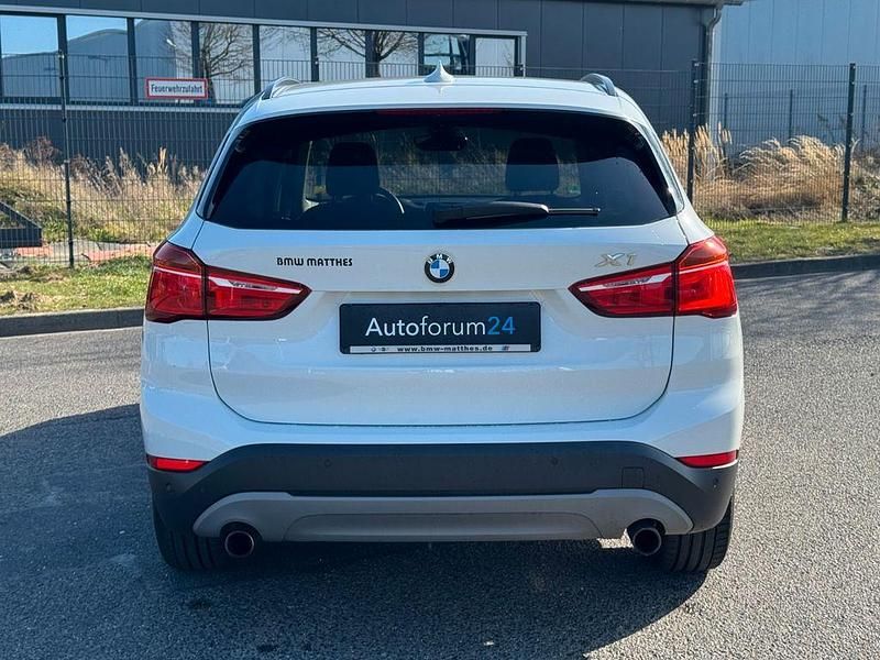 Gebraucht BMW X1 Advantage 231 PS (169 kW) 2016 Weiß SUV