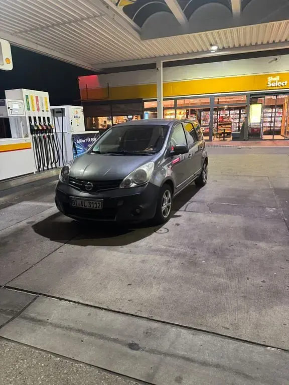 Gebraucht Nissan Note Visia 80 PS (58 kW) 2011 Grau Kleinwagen
