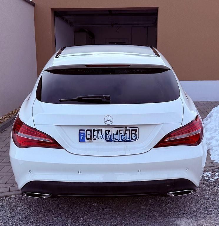 Gebraucht Mercedes CLA180 Shooting Brake 122 PS (89 kW) 2016 Weiß Kombi