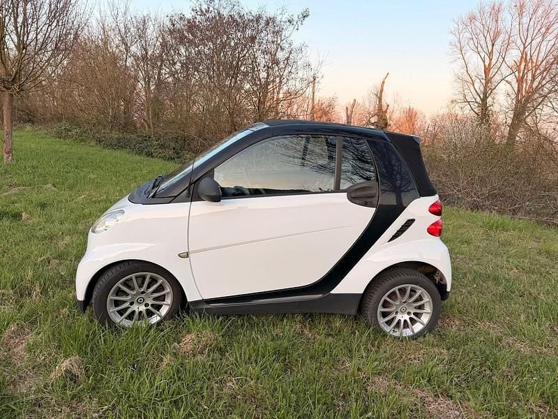 Gebraucht Smart ForTwo Cabrio 71 PS (52 kW) 2008 Weiß Cabrio