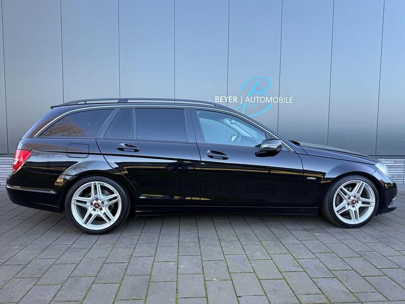 Gebraucht Mercedes C220 AMG 170 PS (125 kW) 2012 Schwarz Kombi