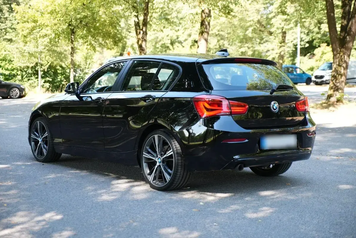 Gebraucht BMW 118 150 PS (110 kW) 2016 Schwarz Kleinwagen
