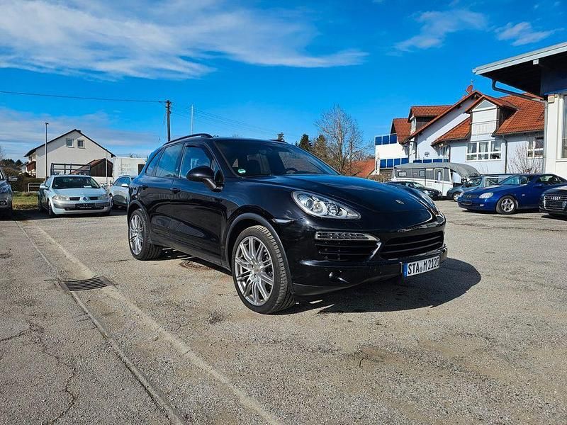 Gebraucht Porsche Cayenne 241 PS (177 kW) 2011 Schwarz SUV