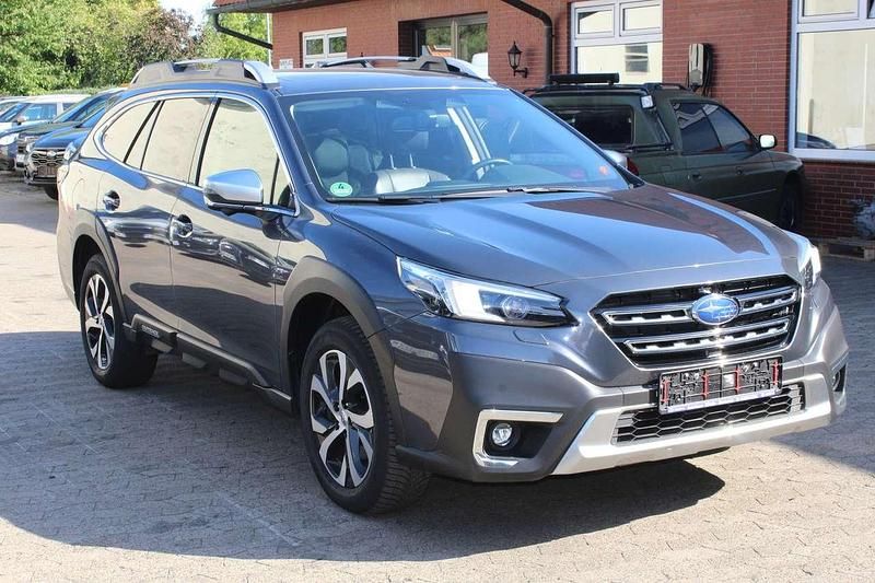 Gebraucht Subaru Outback Platinum 169 PS (124 kW) 2023 Magnetite gray (m) SUV