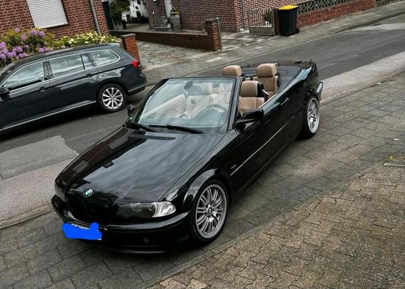 Schwarz Gebraucht 2003 BMW 320 Cabriolet Cabrio | 3.000 € - Bild 1/4