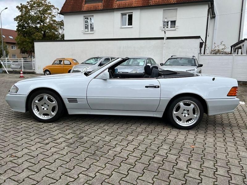 Gebraucht Mercedes SL300 231 PS (169 kW) 1992 Weiß Cabrio