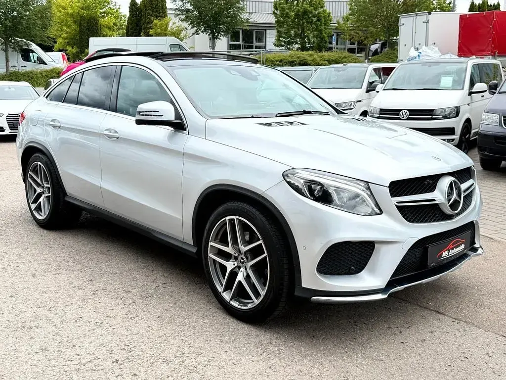 Gebraucht Mercedes GLE350 AMG line 258 PS (189 kW) 2019 Silber SUV