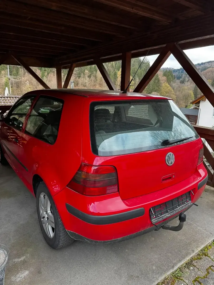 Gebraucht VW Golf IV 110 PS (80 kW) 2002 Rot Kleinwagen
