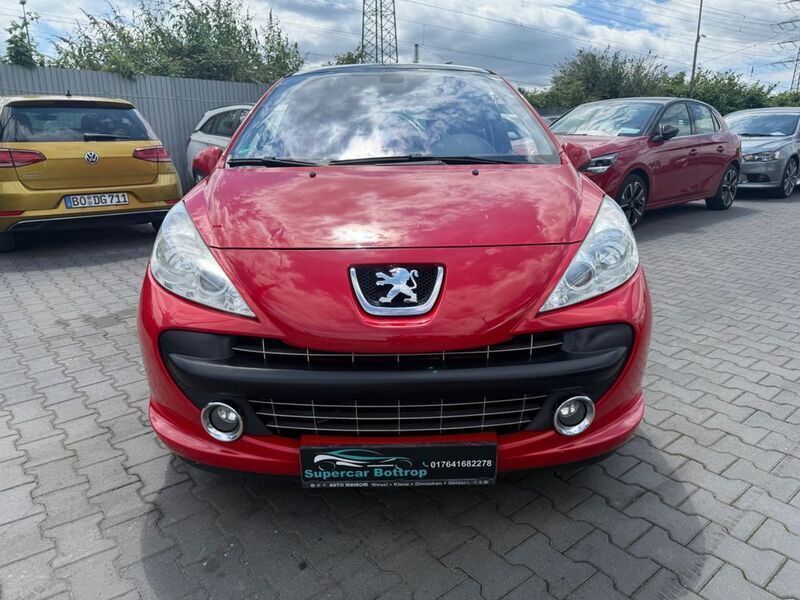 Rot Gebraucht 2007 Peugeot 207 Platinum Limousine | 2.999 € (Fairer Preis) - Bild 1/4